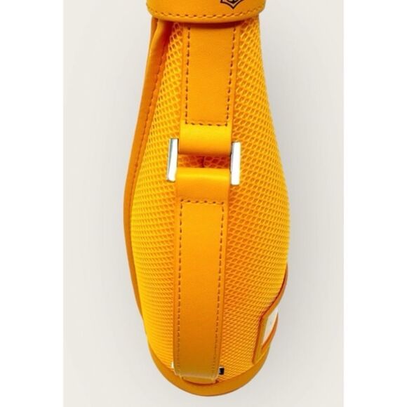 Veuve Clicquot Champagne Orange Insulated Bottle Jacket Sleeve Zip 750 ml Cozy - Picture 3 of 5